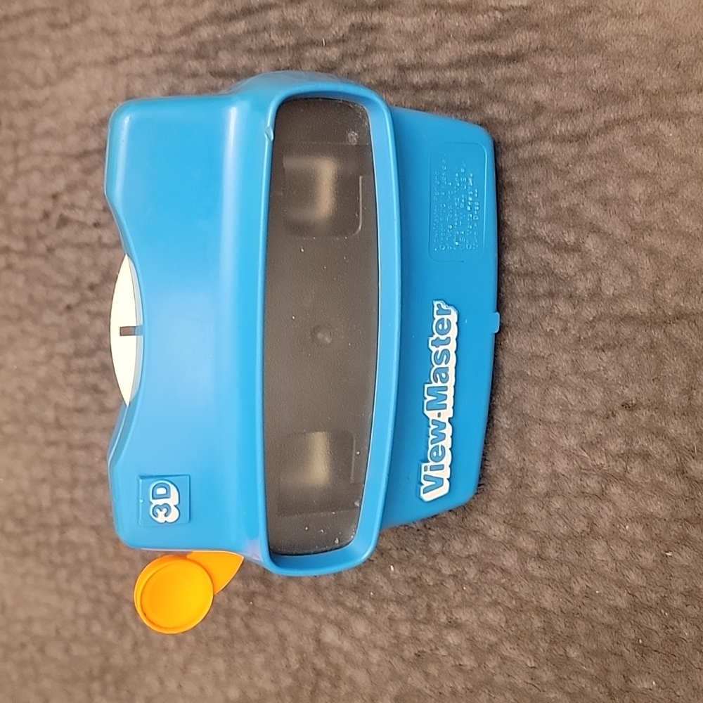 1998 3D View-Master Viewers Blue w/Orange Reel Slide